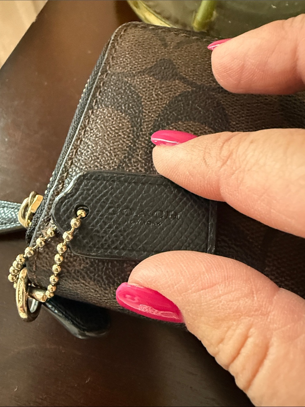 Coach Brown and Black Signature Zip Wallet with Gold Logo - Picture 5 of 9